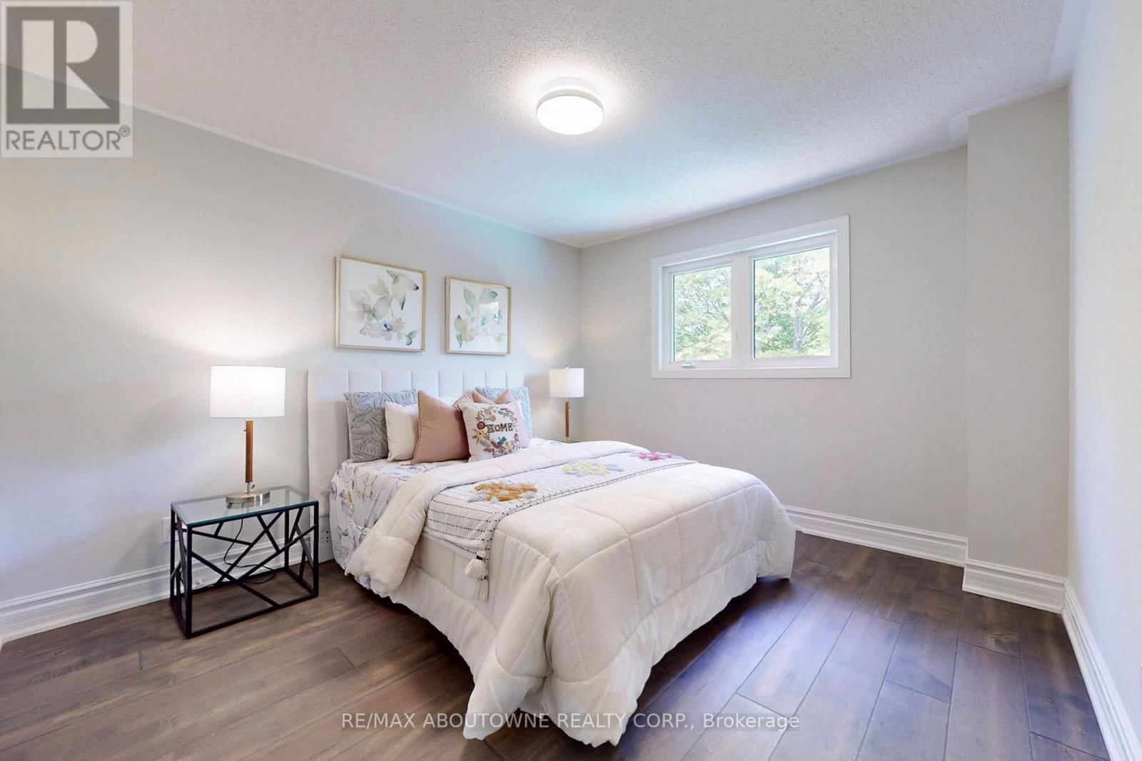 1385 GREENDALE TERRACE Image 34