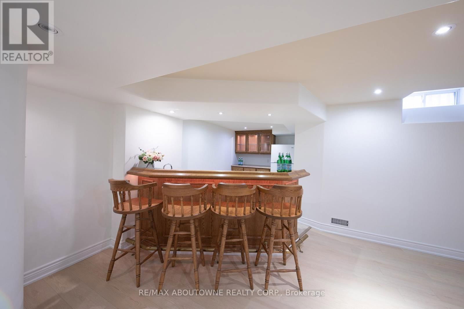 1385 GREENDALE TERRACE Image 42