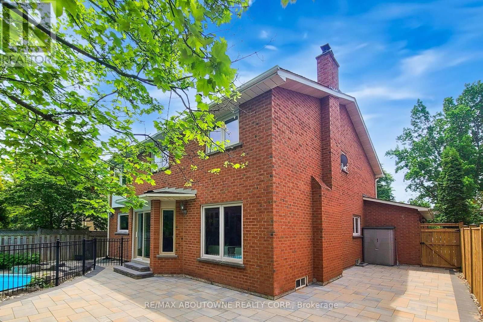 1385 GREENDALE TERRACE Image 48