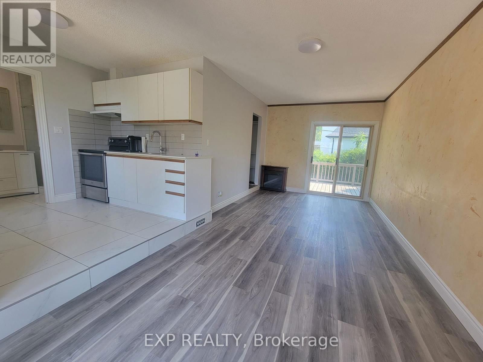 499 SHERIN DRIVE Image 10