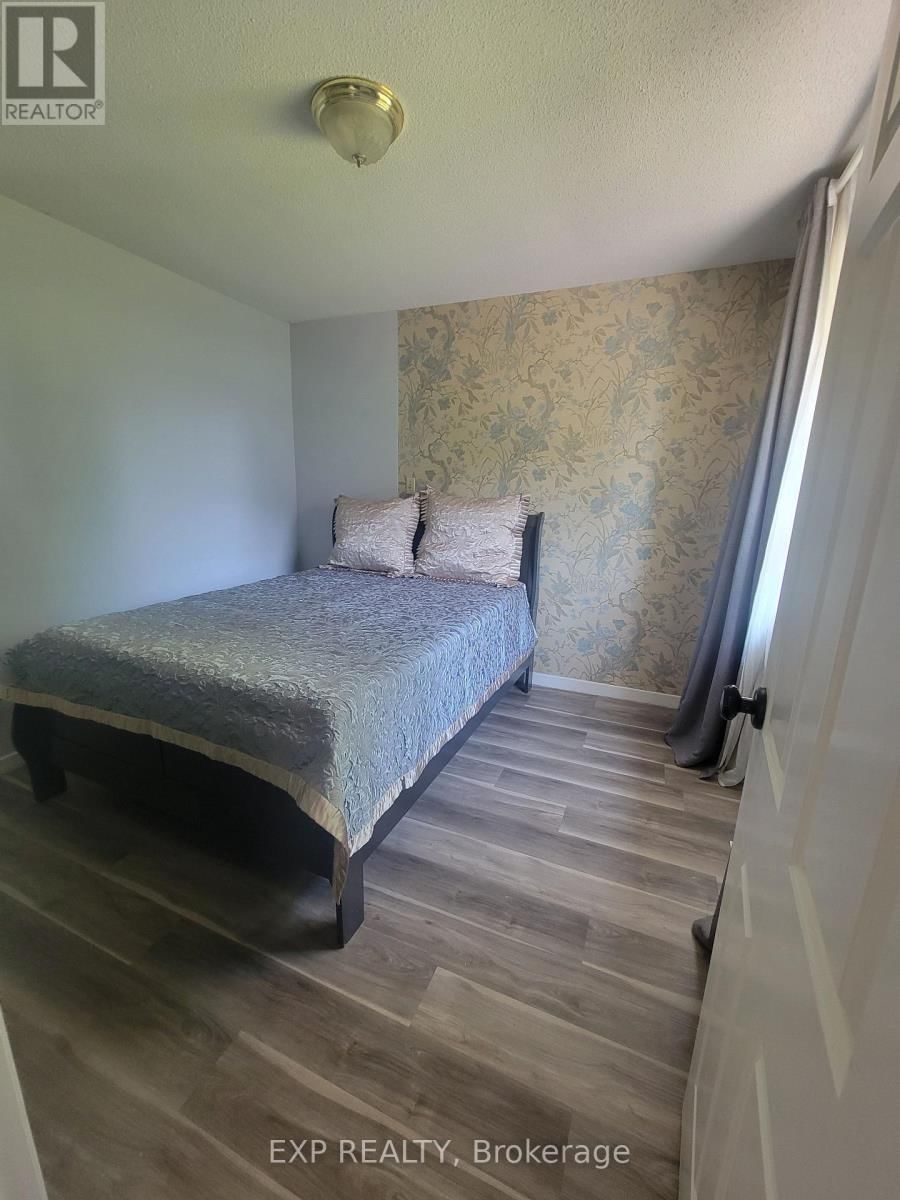499 SHERIN DRIVE Image 13