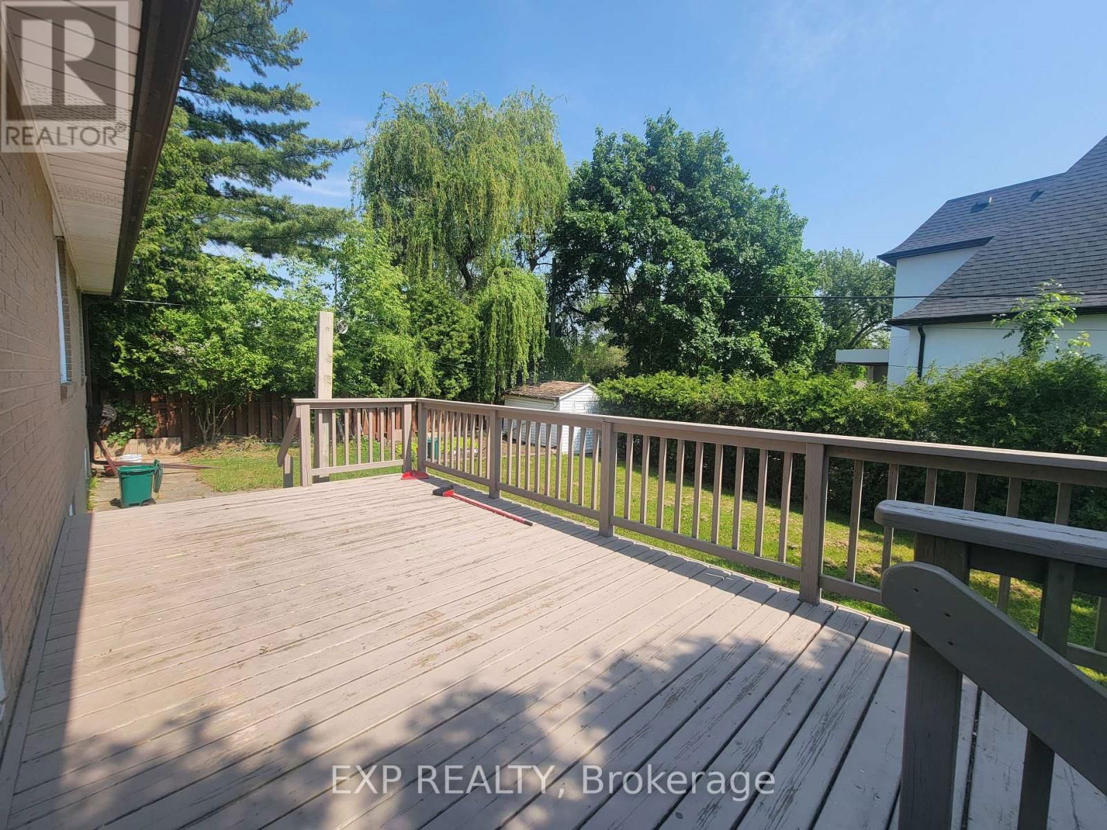 499 SHERIN DRIVE Image 25