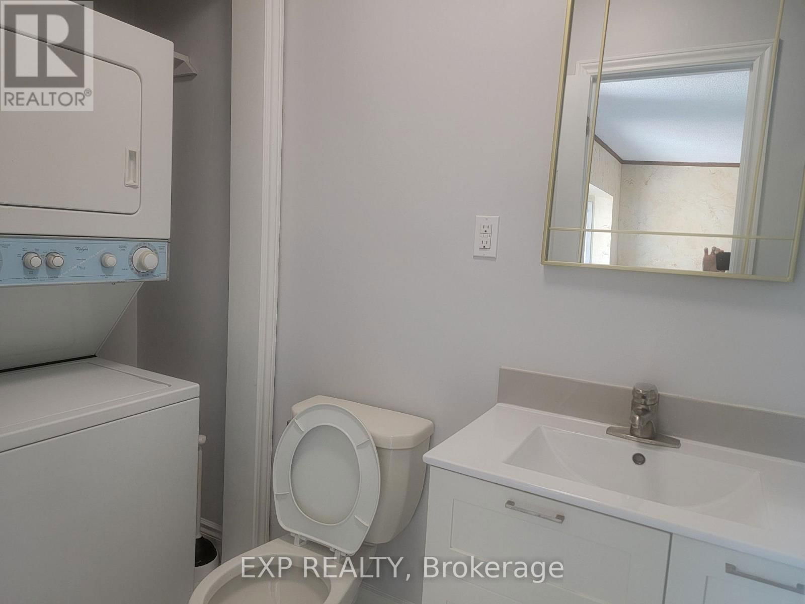 499 SHERIN DRIVE Image 3
