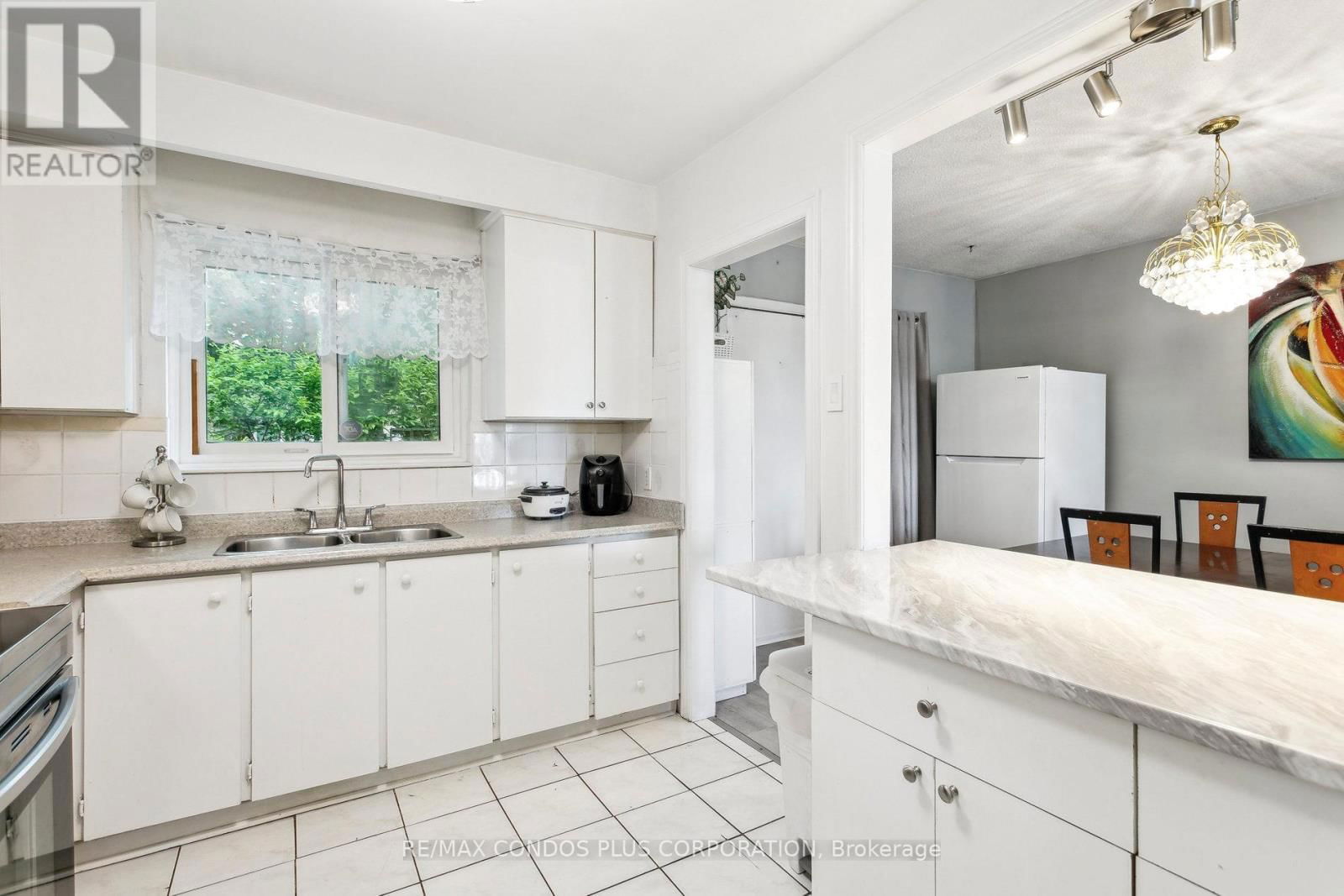 47 - 39 LEXINGTON AVENUE Image 19