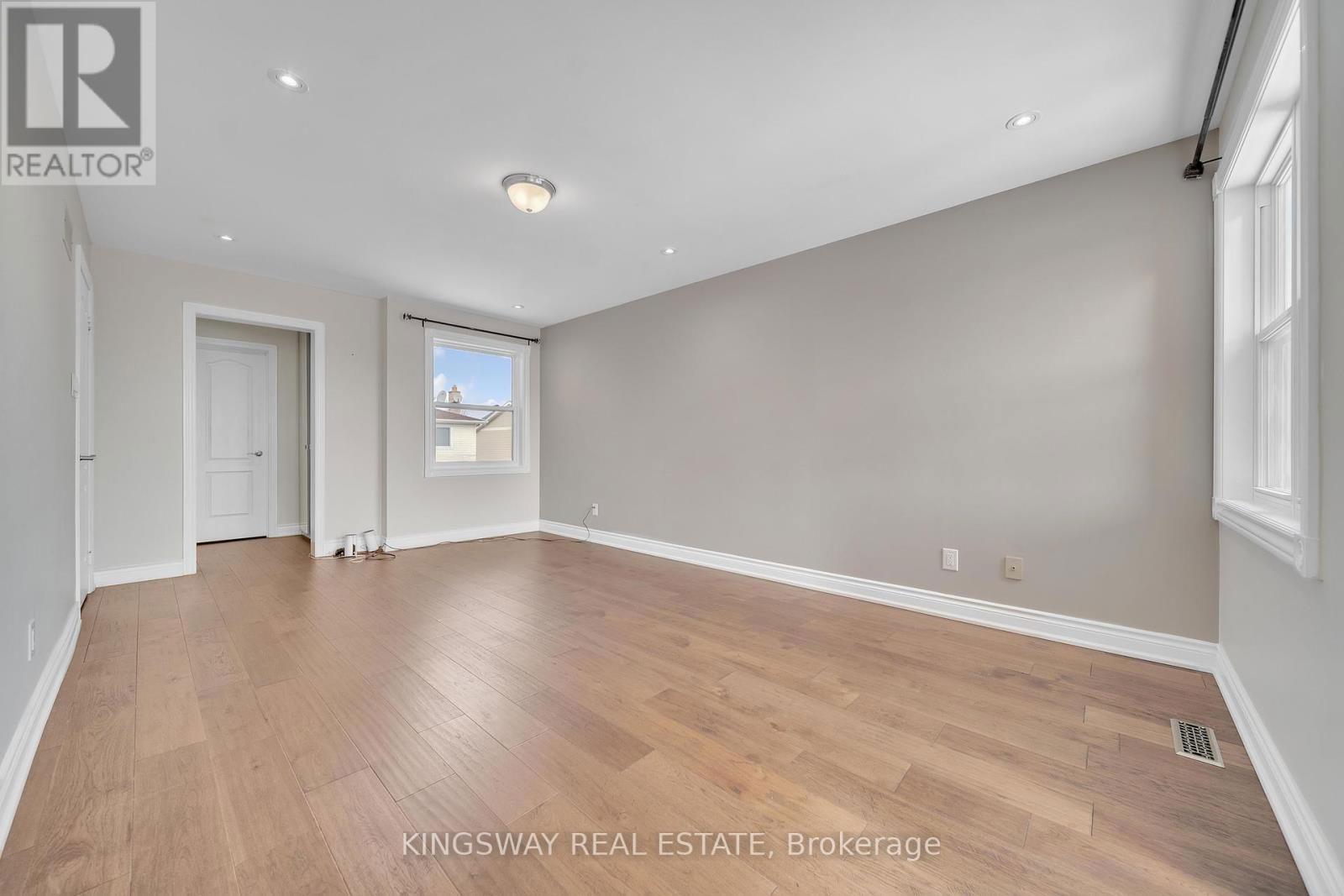 58 LEEWARD DRIVE Image 31