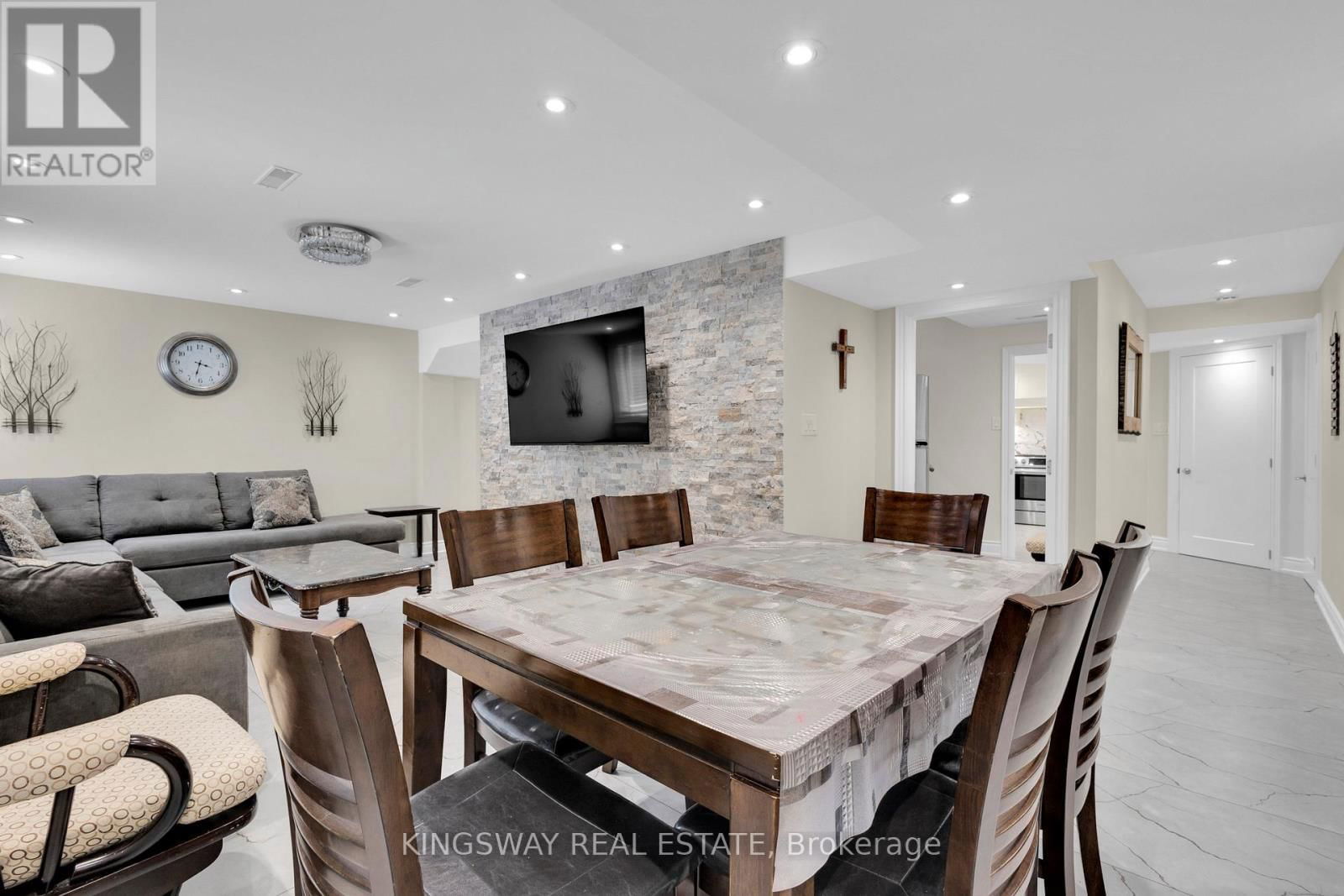 58 LEEWARD DRIVE Image 39