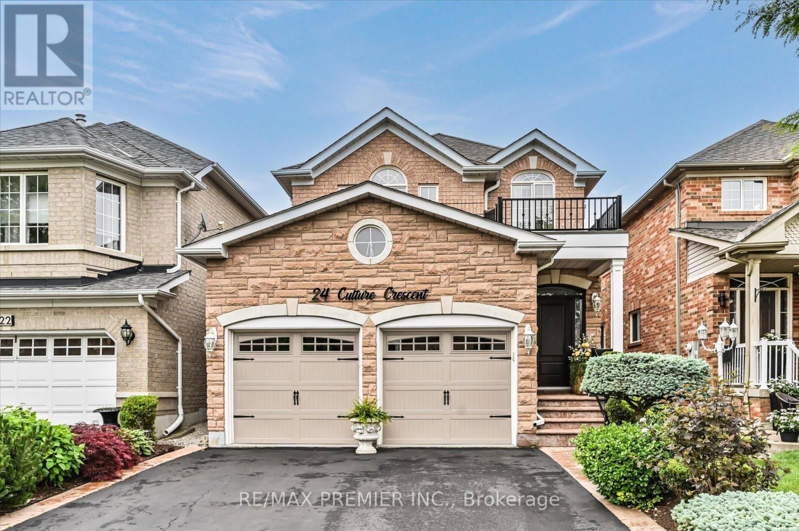 24 CULTURE CRESCENT Image 1