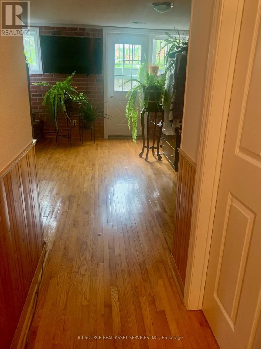 492 ETTRIDGE COURT Image 13