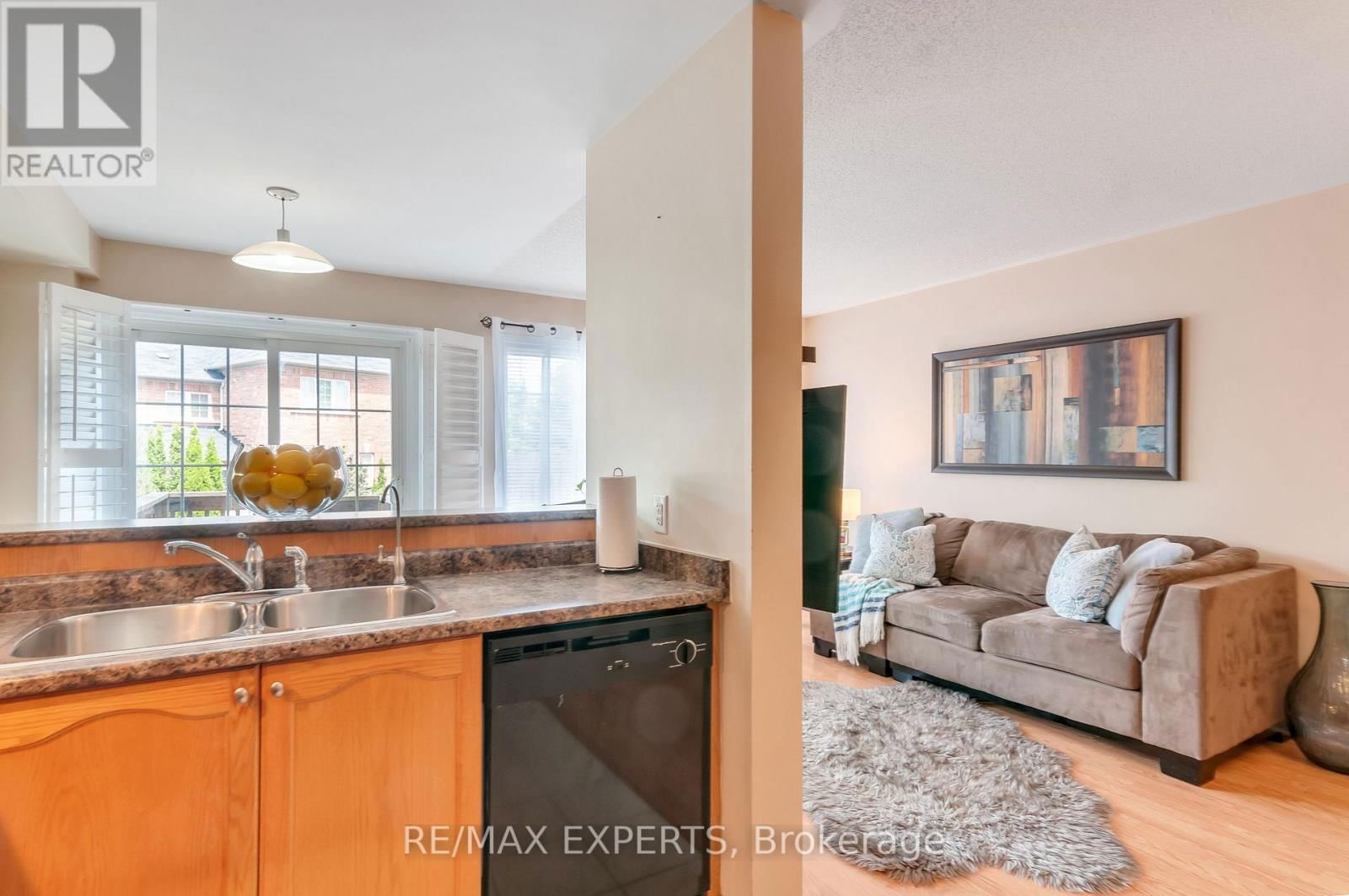 48 - 76 EAGLE TRACE DRIVE Image 14