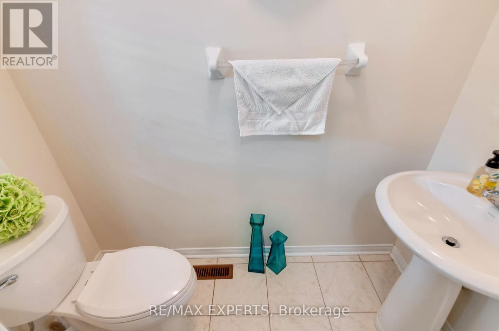 48 - 76 EAGLE TRACE DRIVE Image 18