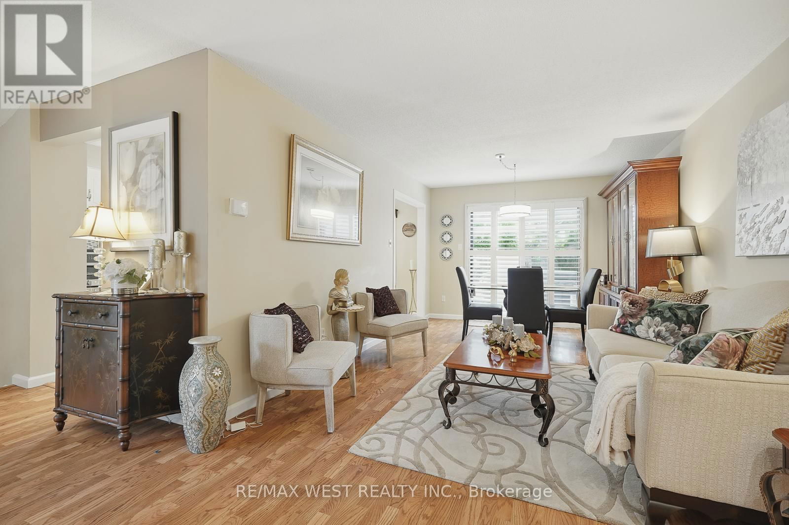 3060 ILOMAR COURT Image 11