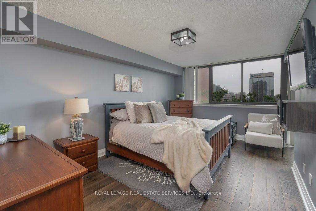 705 - 4235 SHERWOODTOWNE BOULEVARD Image 27