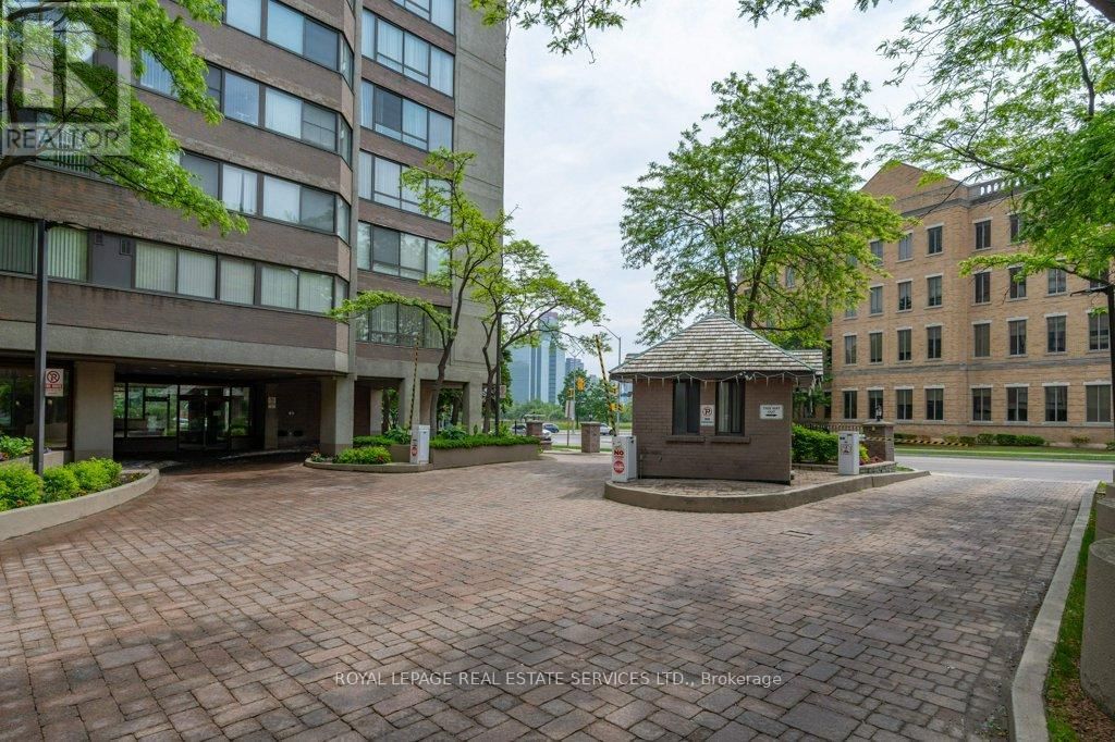 705 - 4235 SHERWOODTOWNE BOULEVARD Image 4
