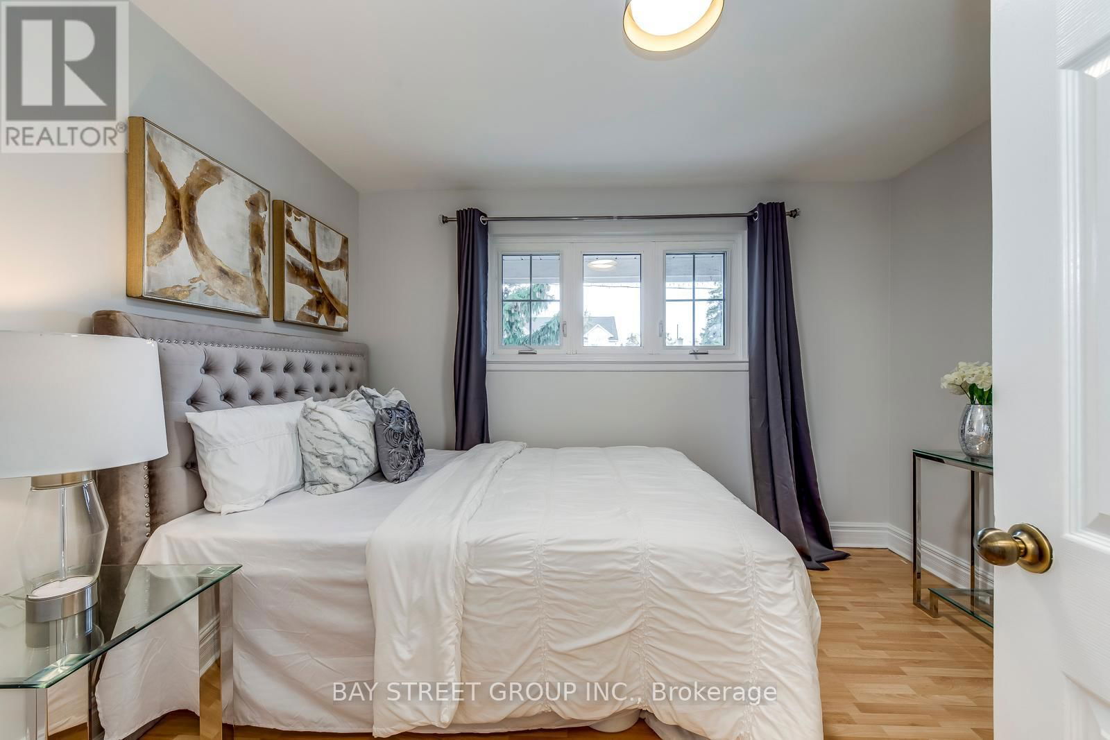 445 SAMFORD PLACE Image 21