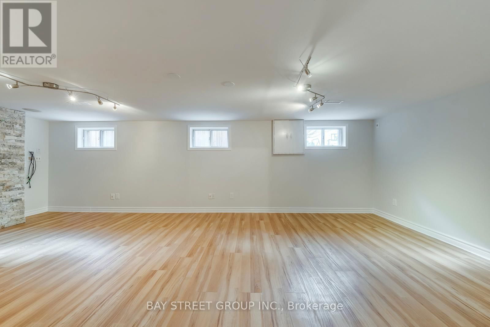 445 SAMFORD PLACE Image 26