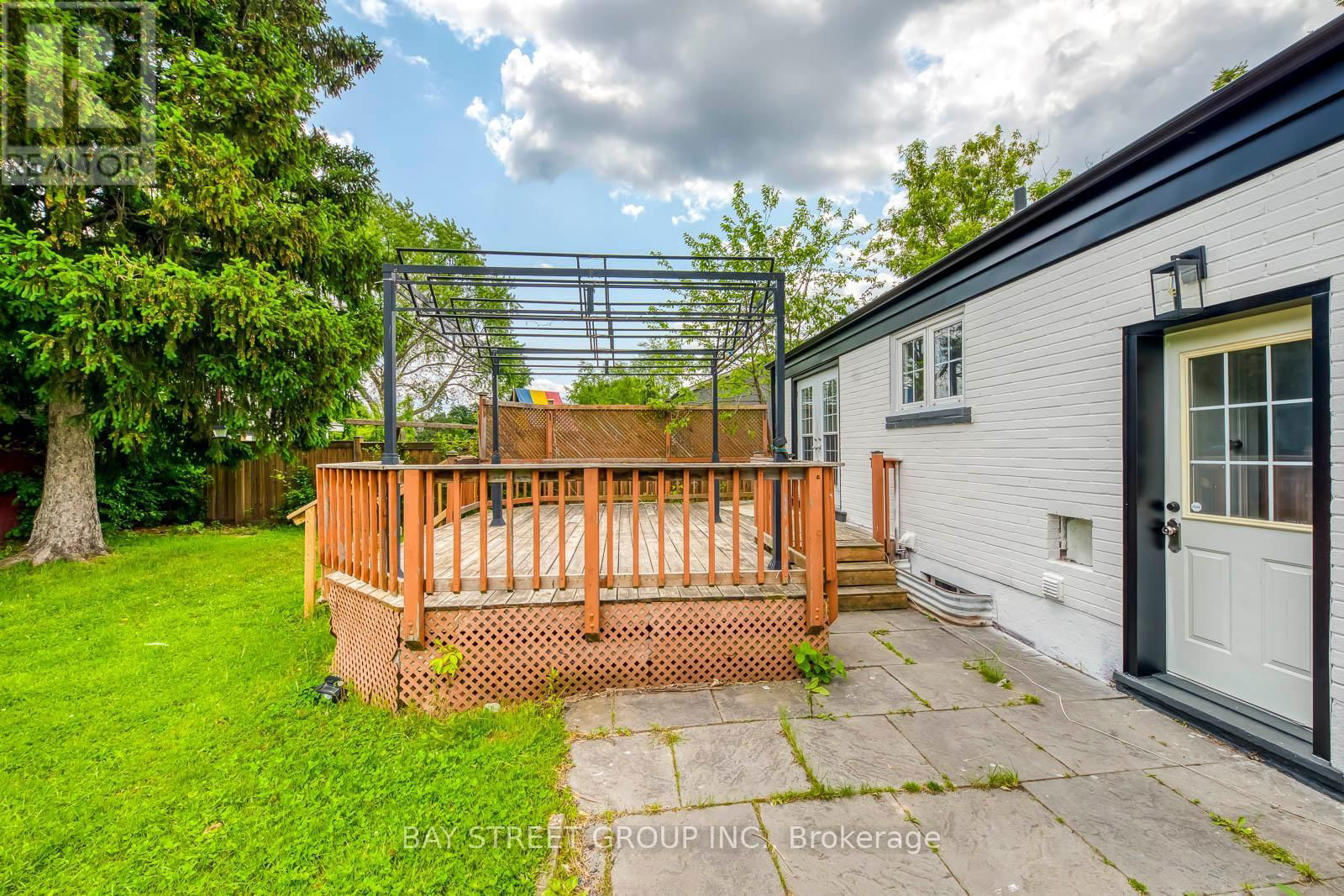 445 SAMFORD PLACE Image 39