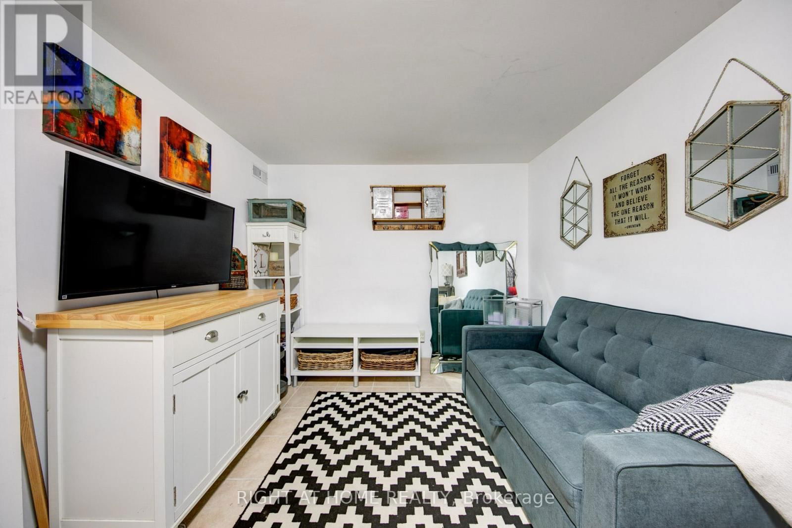 10 - 120 BRONTE ROAD Image 11