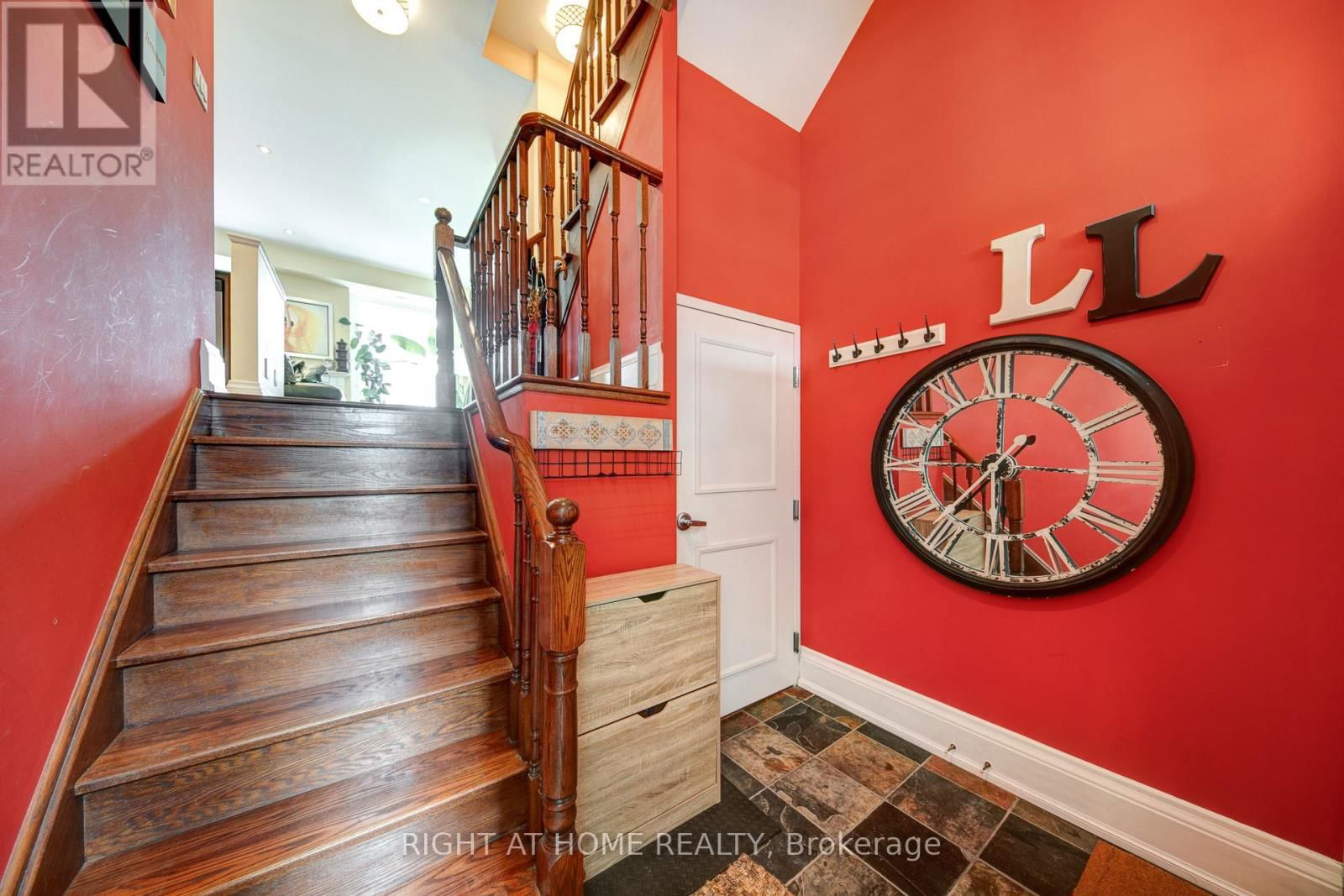 10 - 120 BRONTE ROAD Image 19