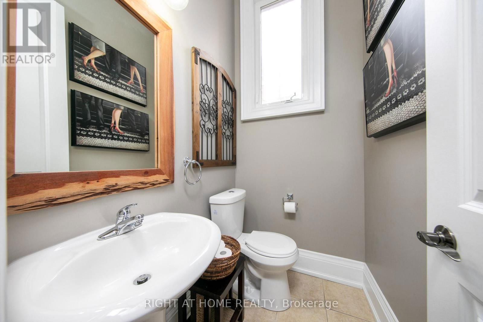 10 - 120 BRONTE ROAD Image 20