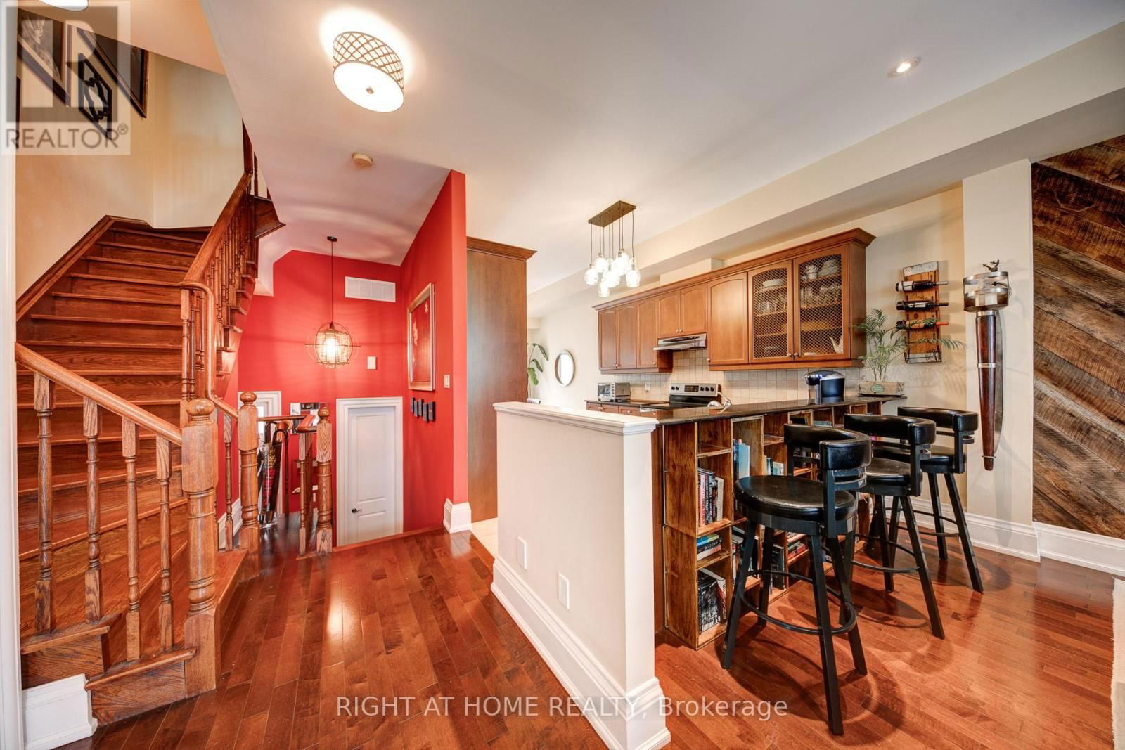 10 - 120 BRONTE ROAD Image 24