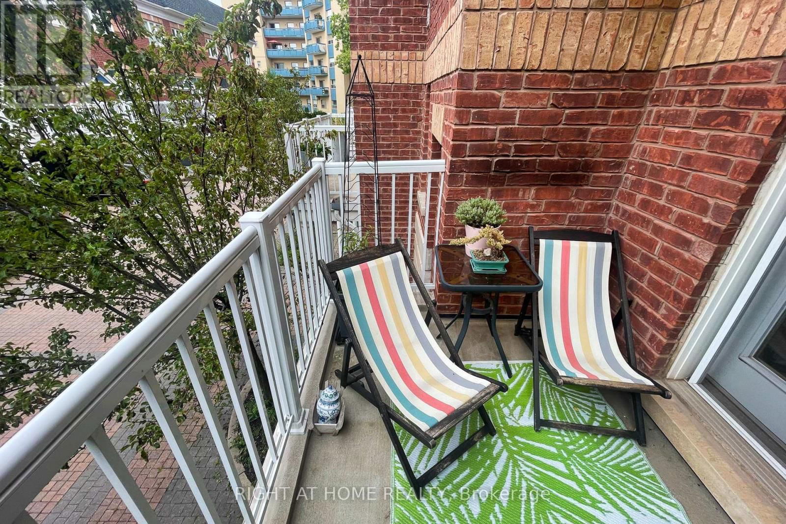 10 - 120 BRONTE ROAD Image 29