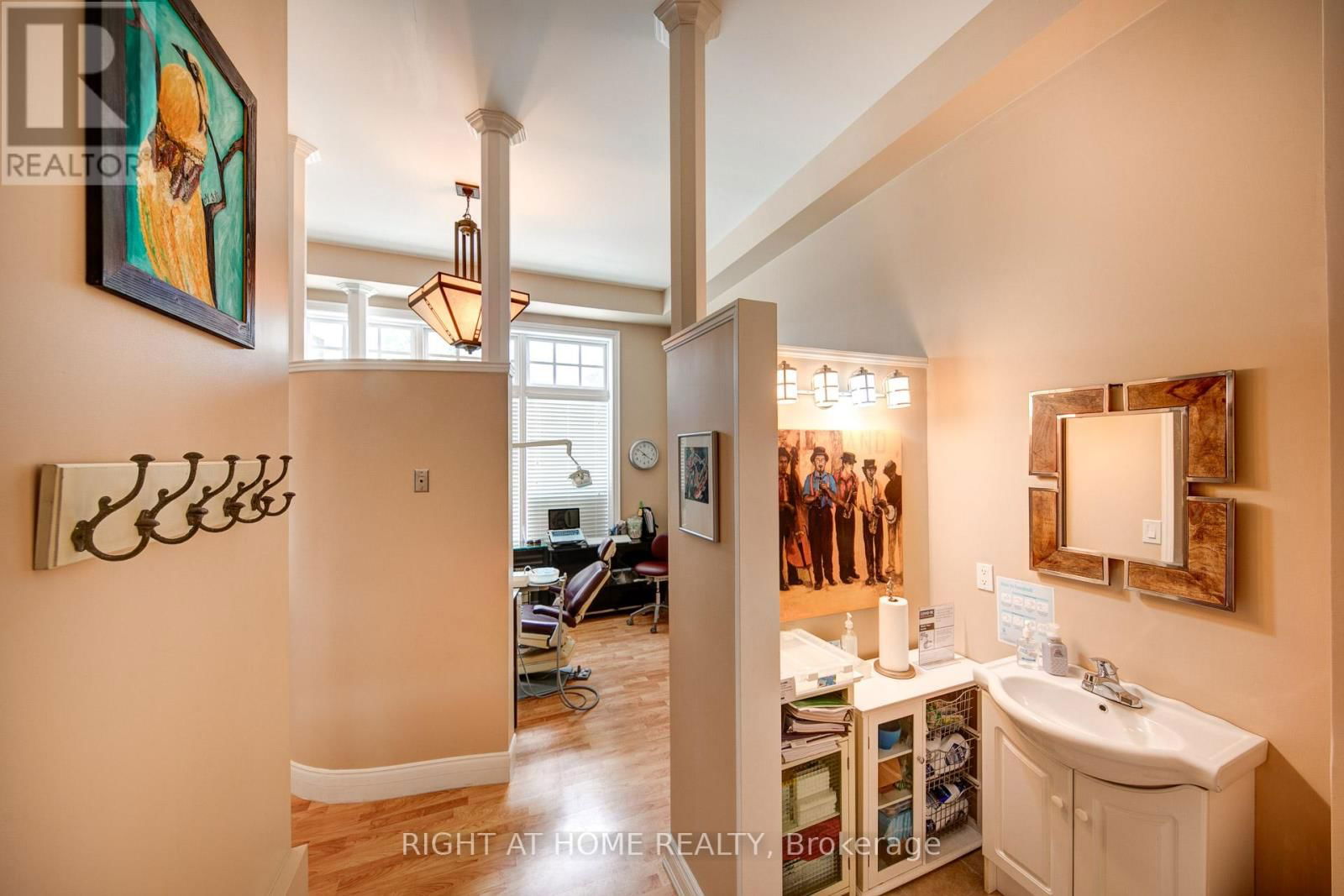 10 - 120 BRONTE ROAD Image 7