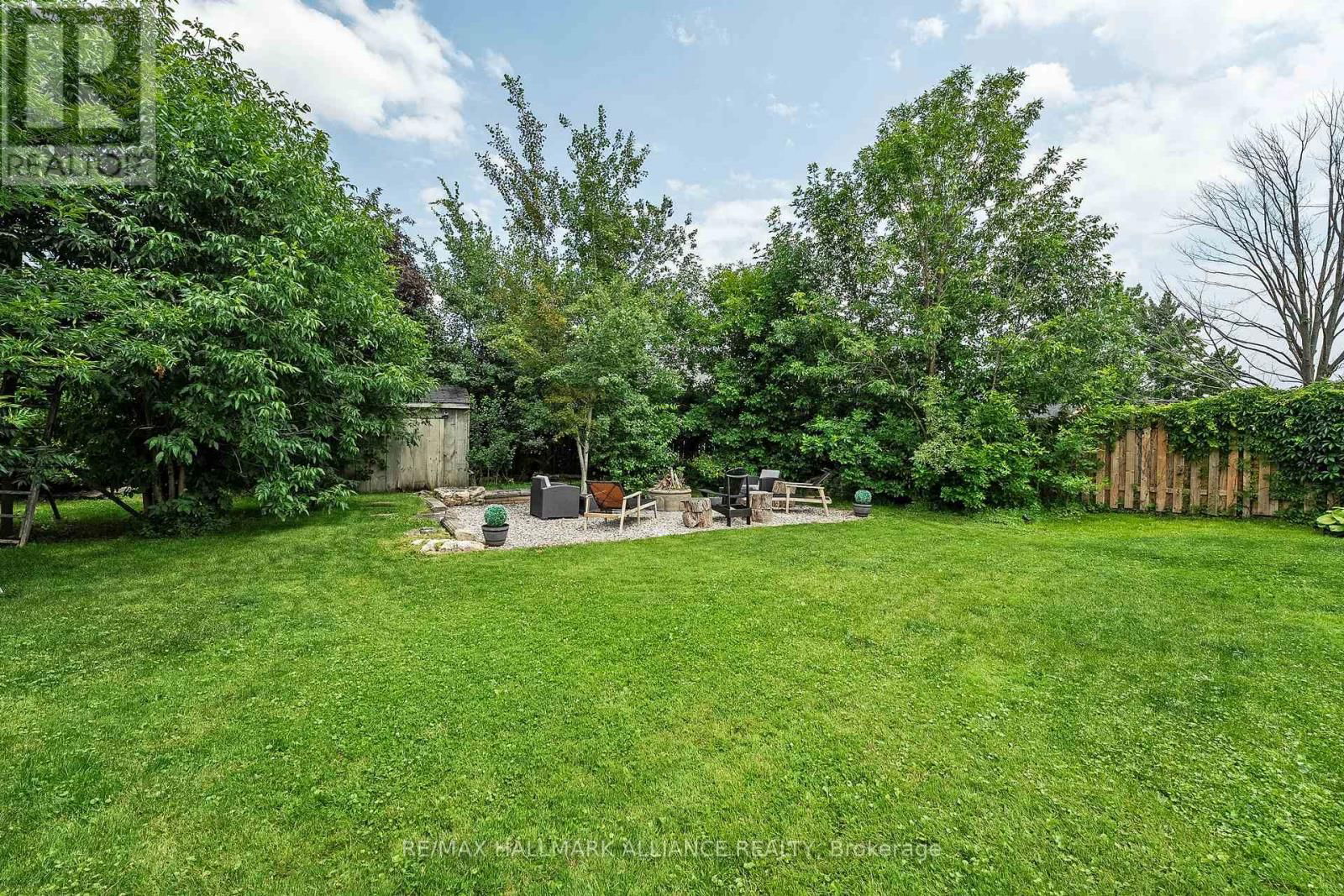 1089 CHURCHILL AVENUE Image 37