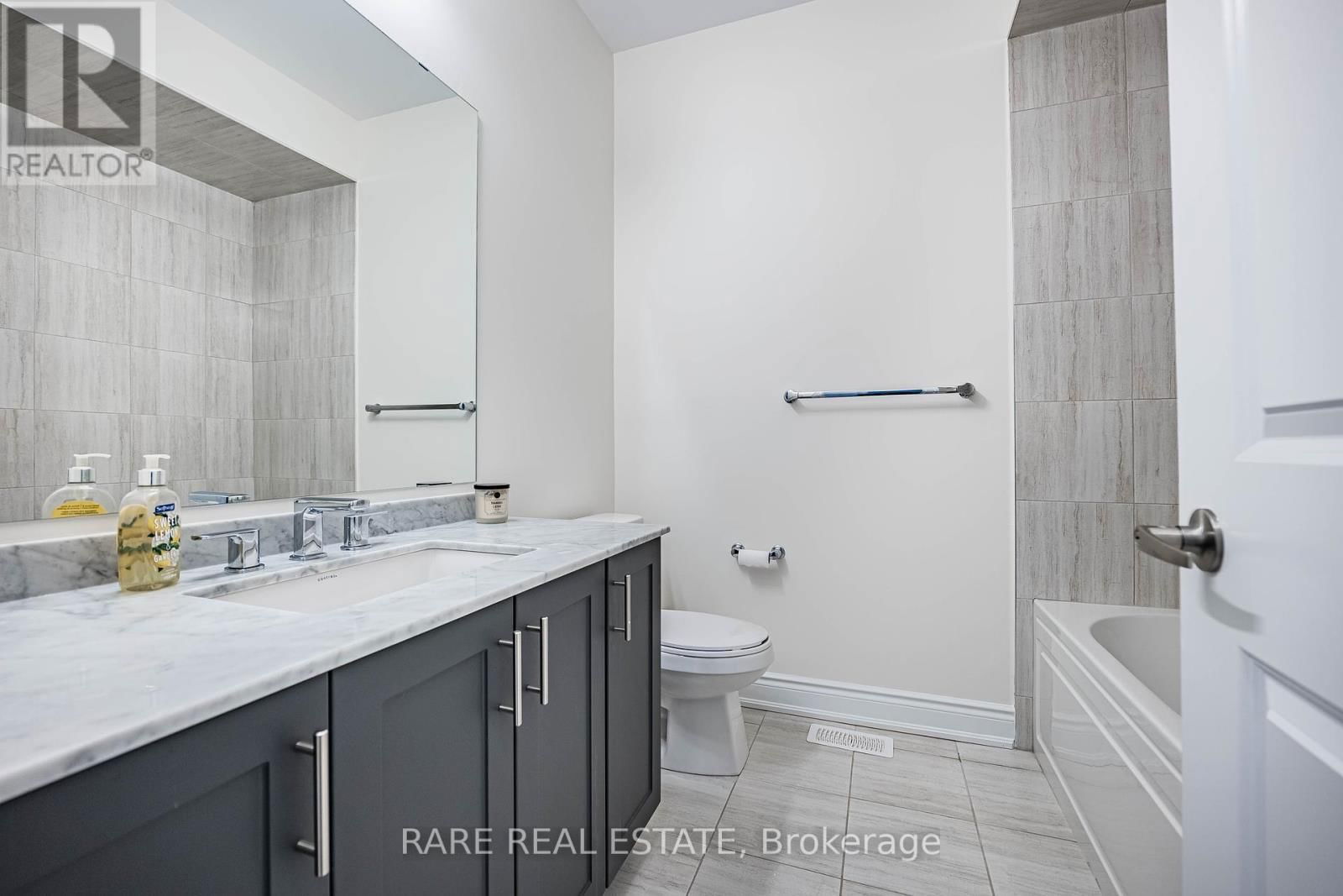 1331 MERTON ROAD Image 28