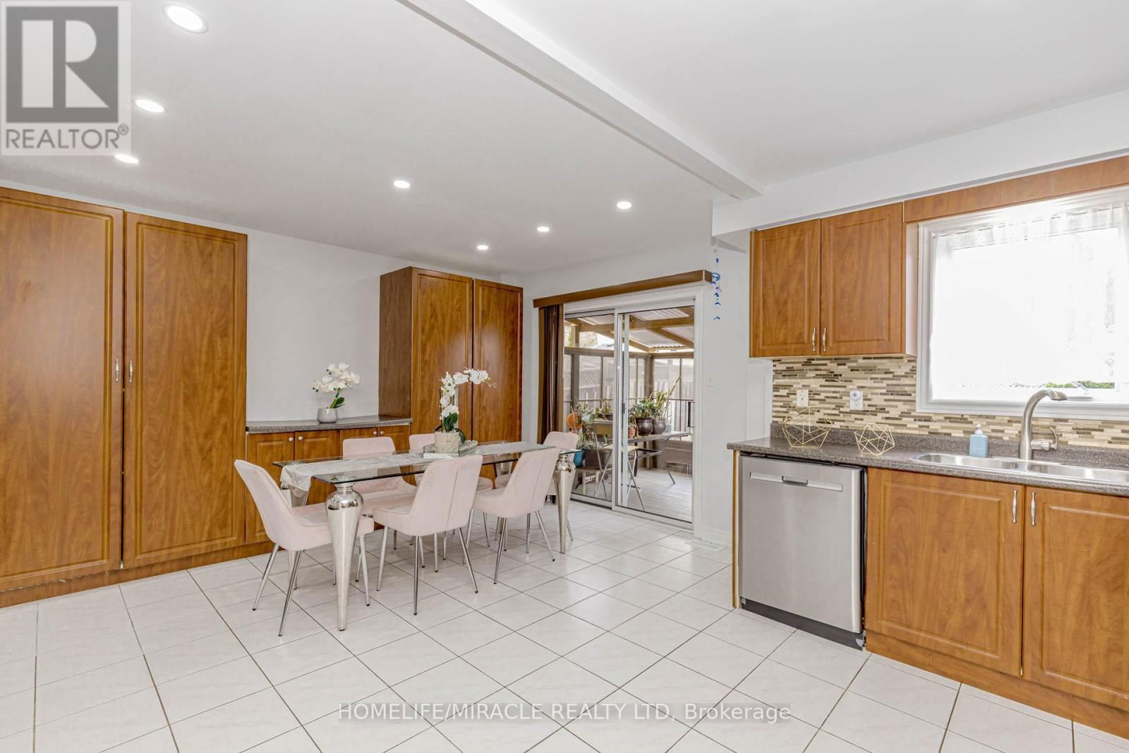 41 SUNNY GLEN CRESCENT Image 15