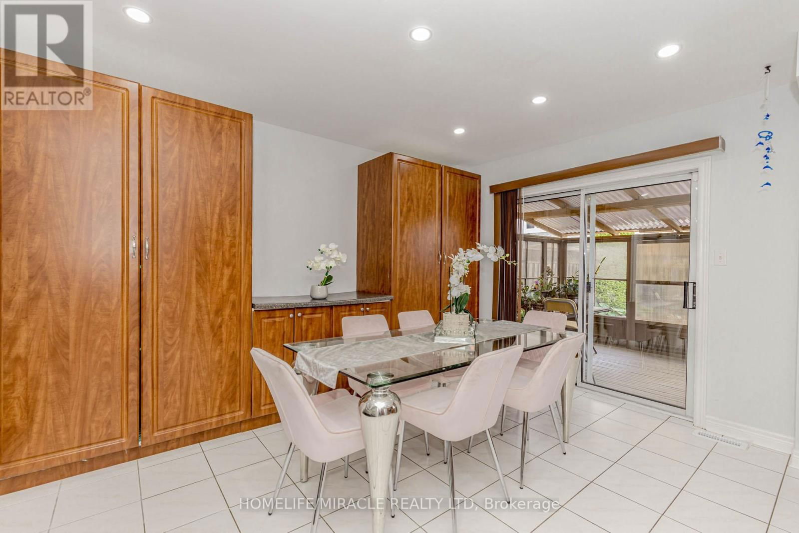 41 SUNNY GLEN CRESCENT Image 16