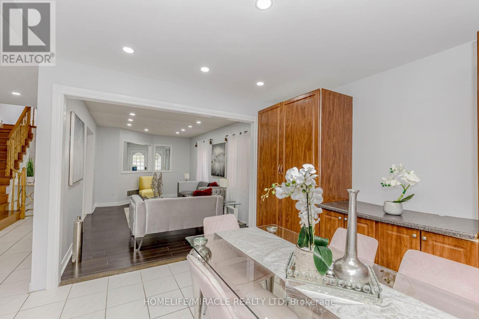 41 SUNNY GLEN CRESCENT Image 17