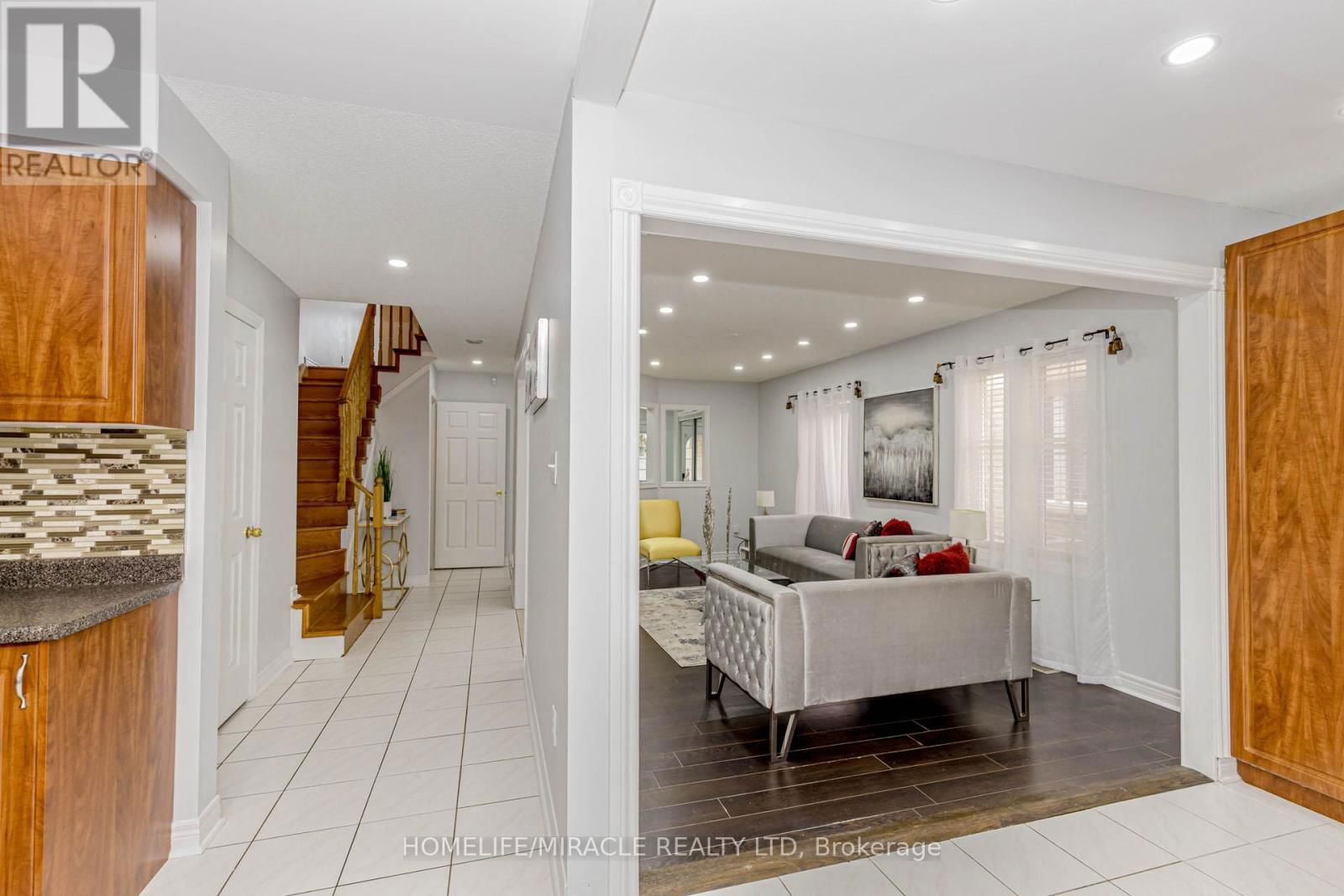 41 SUNNY GLEN CRESCENT Image 18