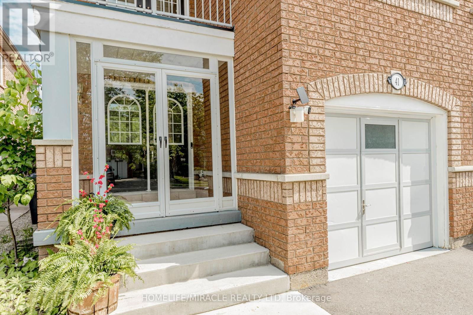 41 SUNNY GLEN CRESCENT Image 3