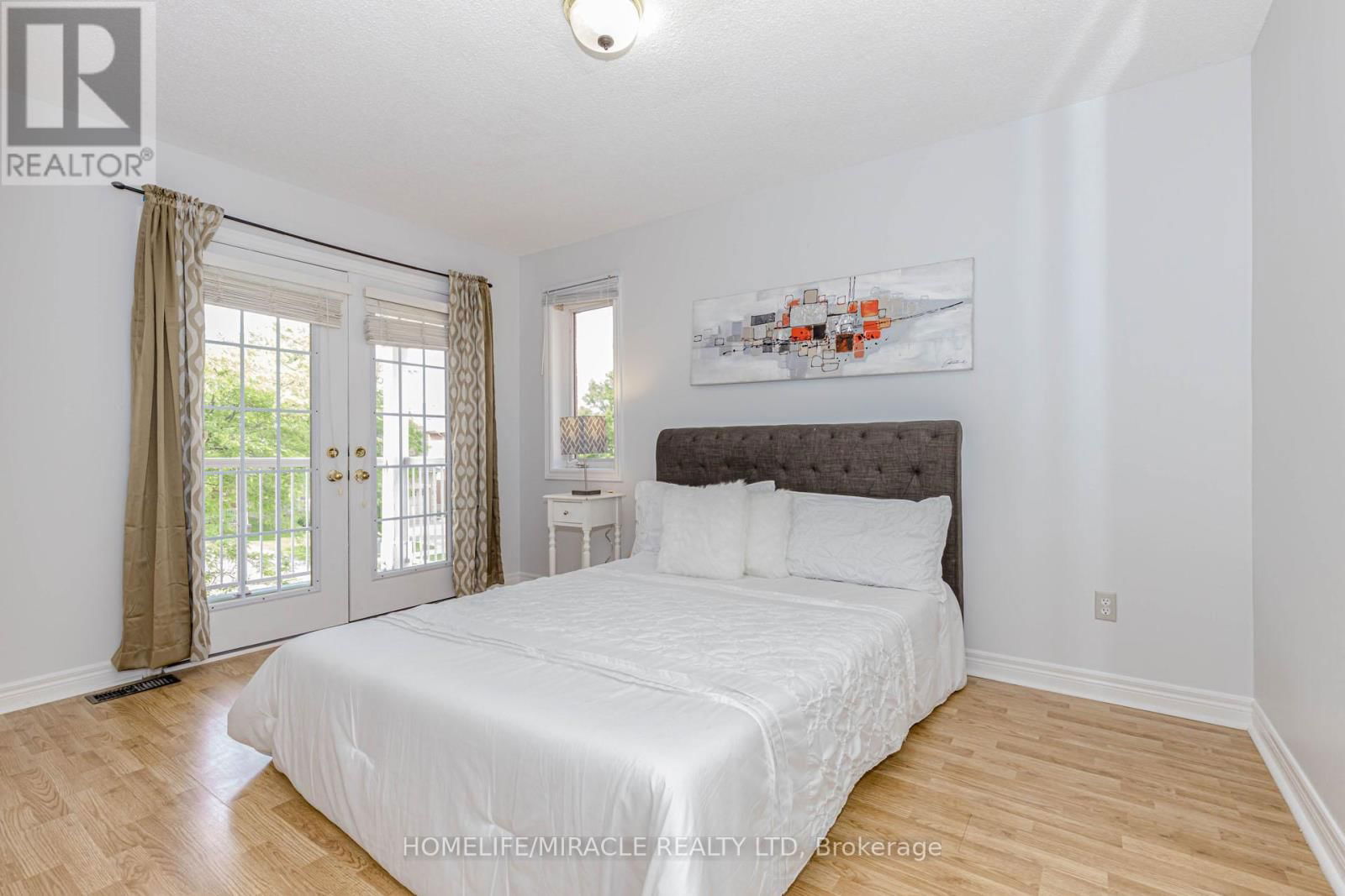 41 SUNNY GLEN CRESCENT Image 33