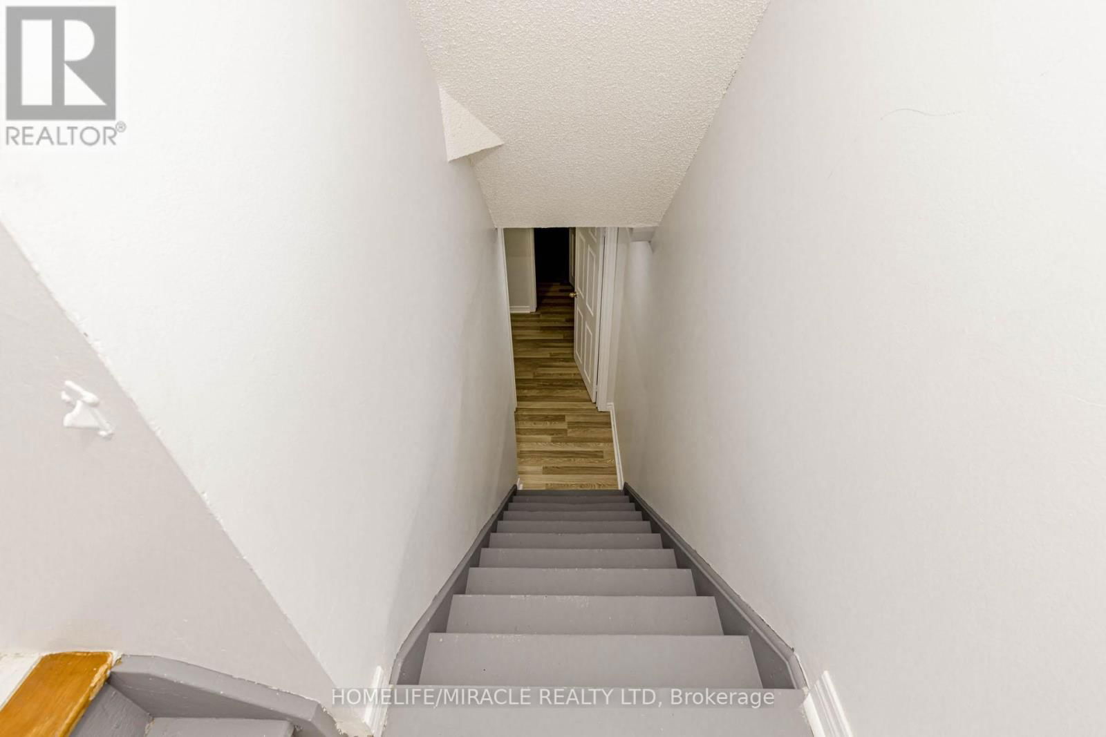 41 SUNNY GLEN CRESCENT Image 37