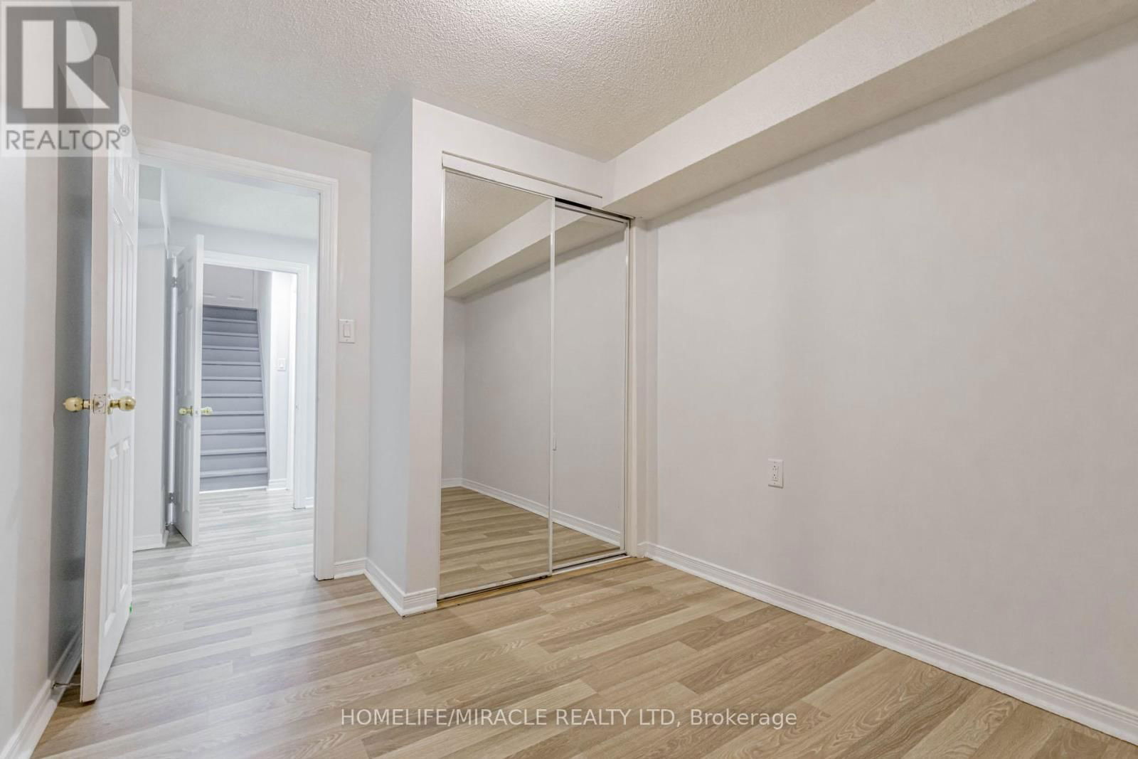 41 SUNNY GLEN CRESCENT Image 47