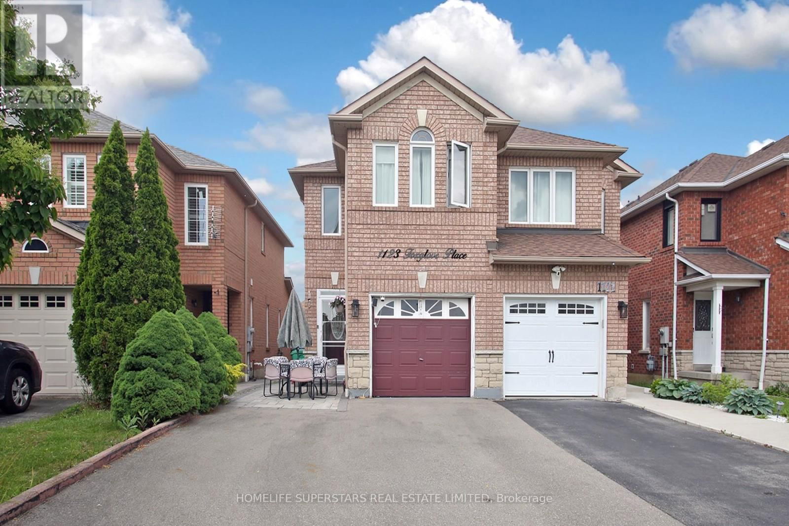 1123 FOXGLOVE PLACE Image 1