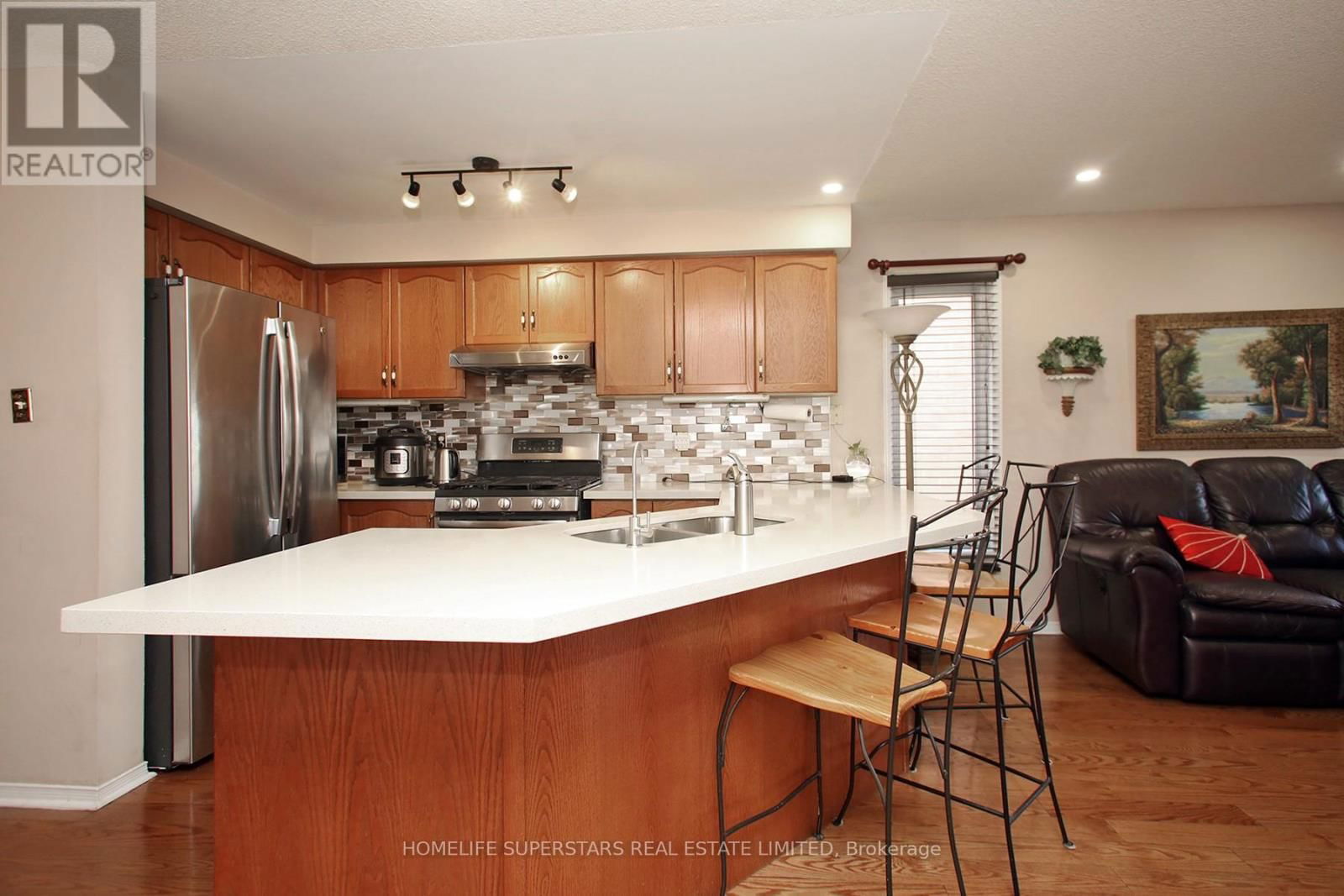 1123 FOXGLOVE PLACE Image 12