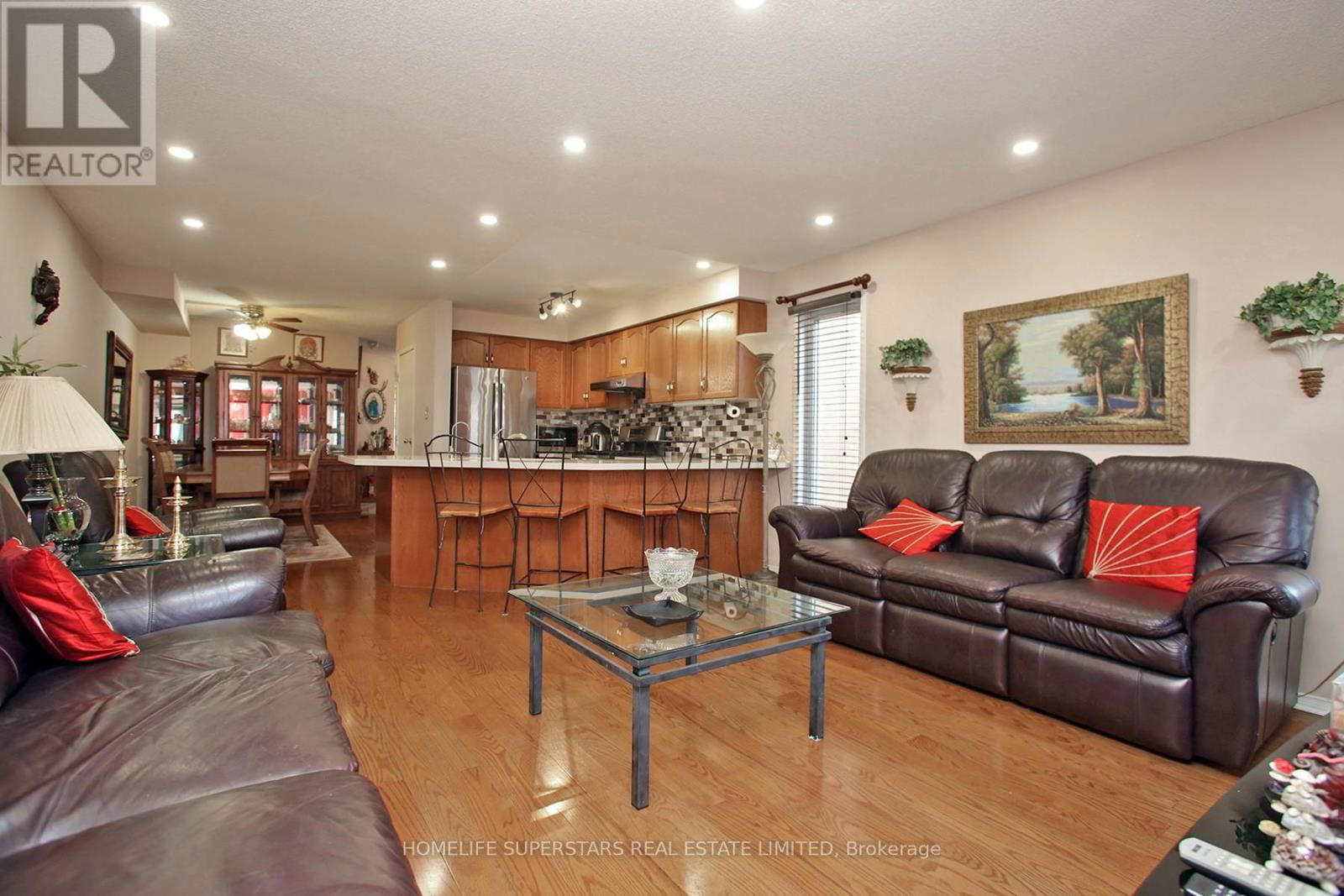 1123 FOXGLOVE PLACE Image 16