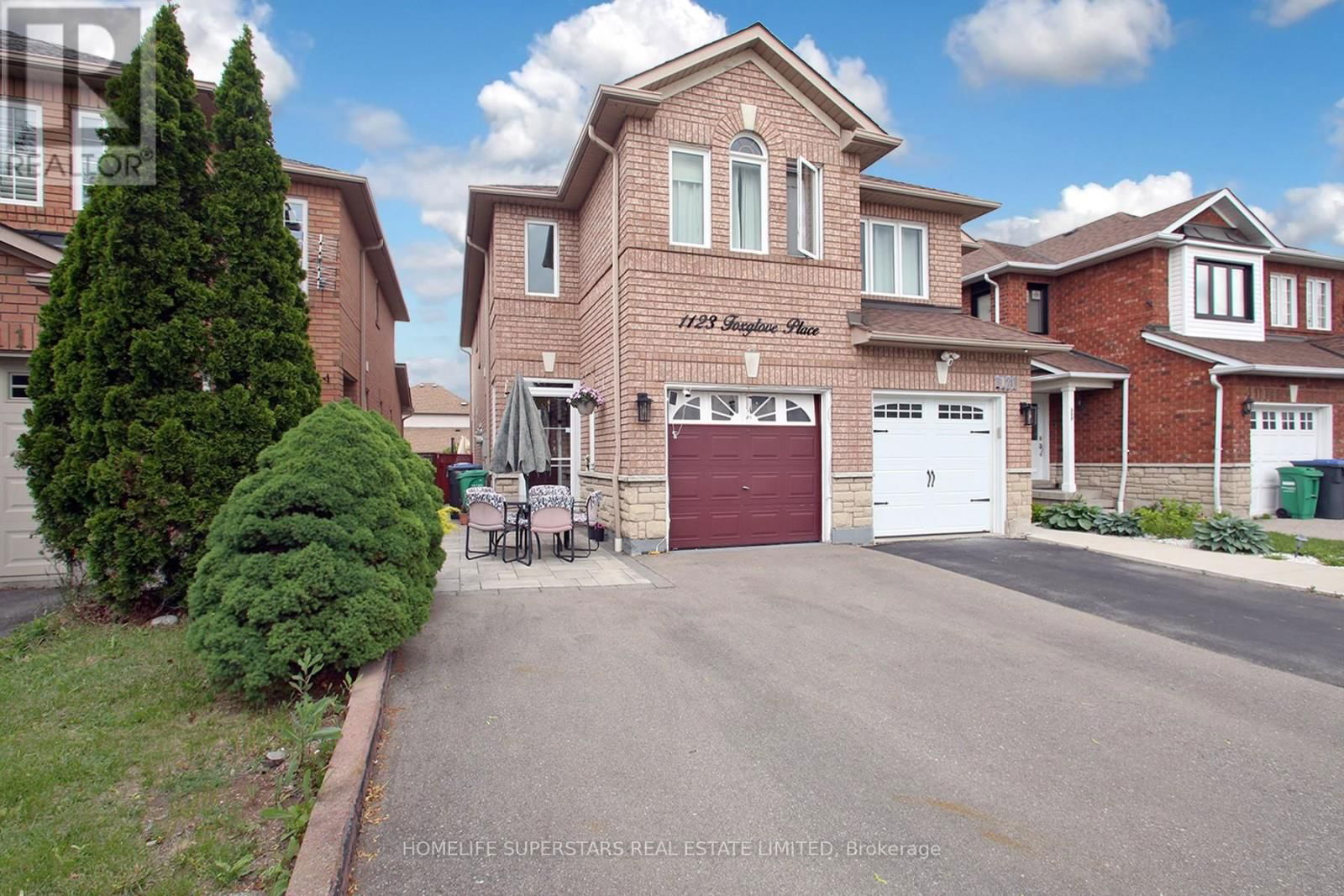 1123 FOXGLOVE PLACE Image 2