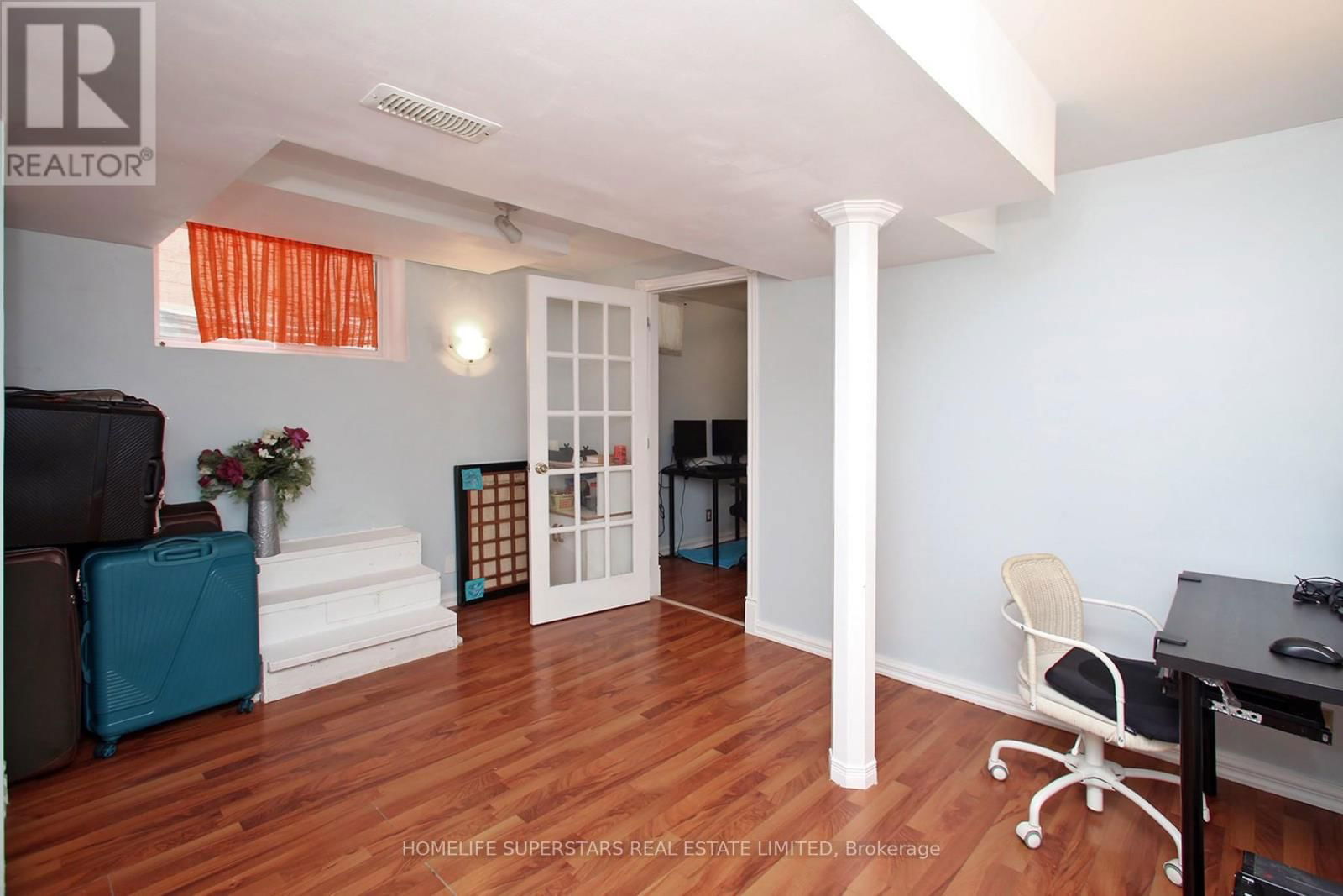 1123 FOXGLOVE PLACE Image 26