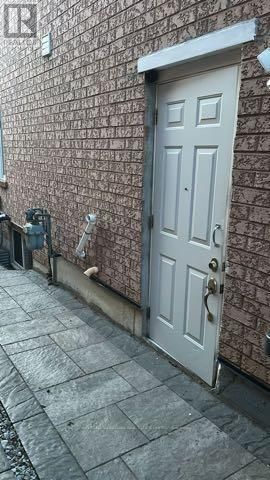 1123 FOXGLOVE PLACE Image 4