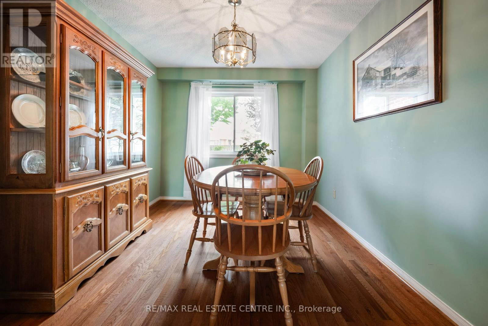 8 PASSMORE AVENUE Image 16