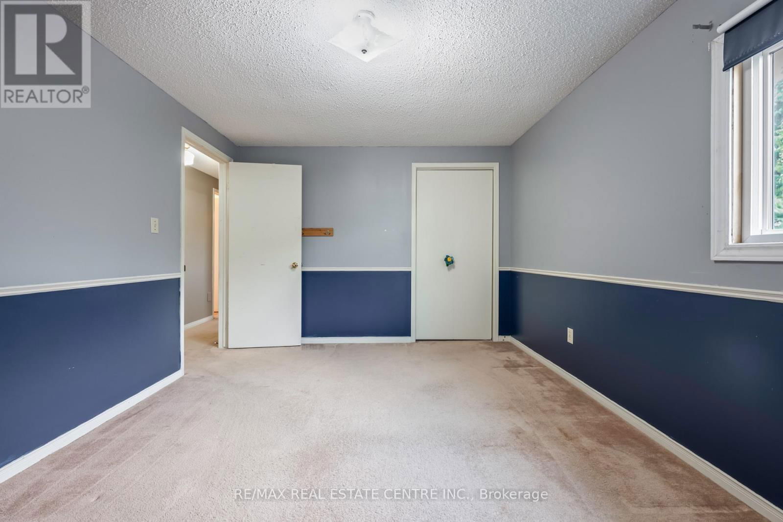 8 PASSMORE AVENUE Image 30