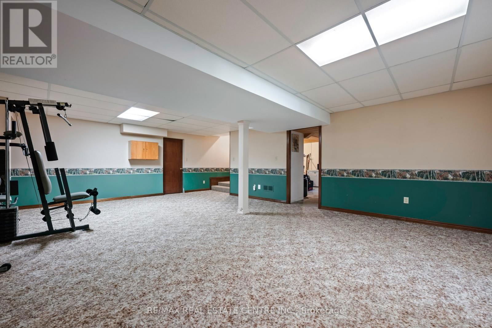 8 PASSMORE AVENUE Image 35