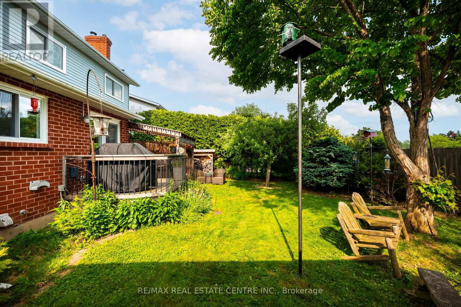 8 PASSMORE AVENUE Image 7