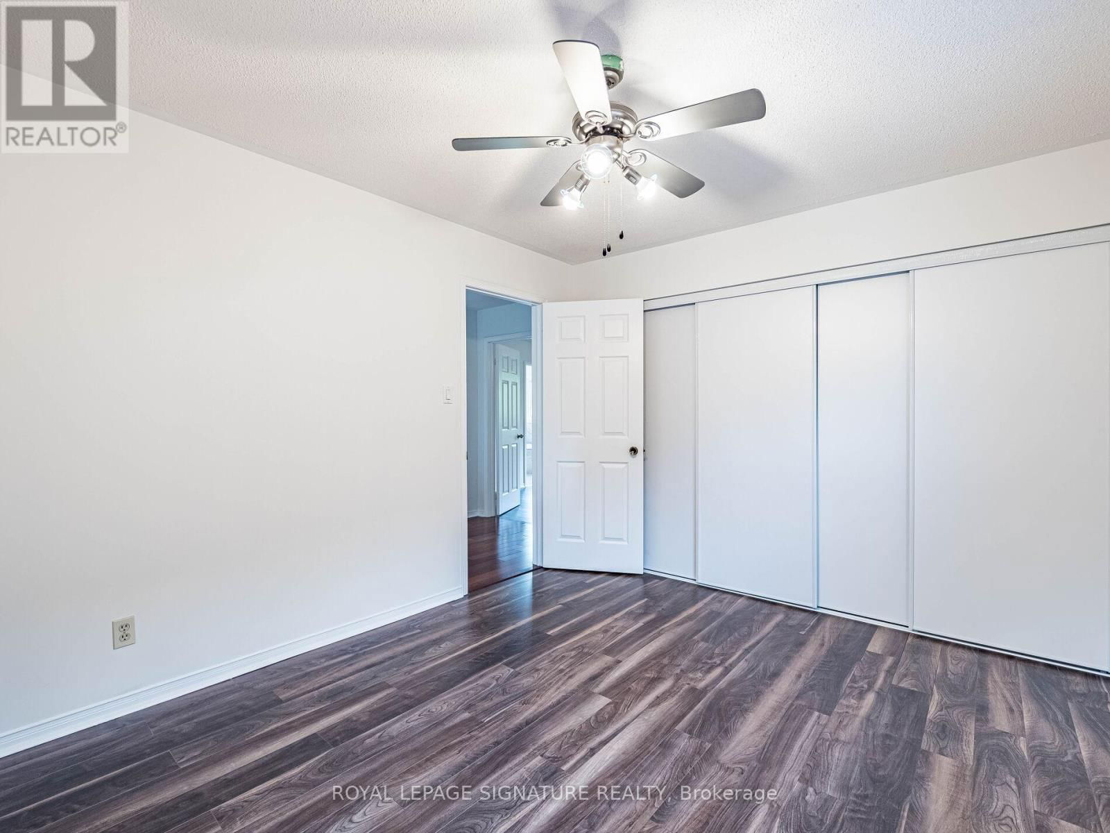 86 VALONIA DRIVE Image 33