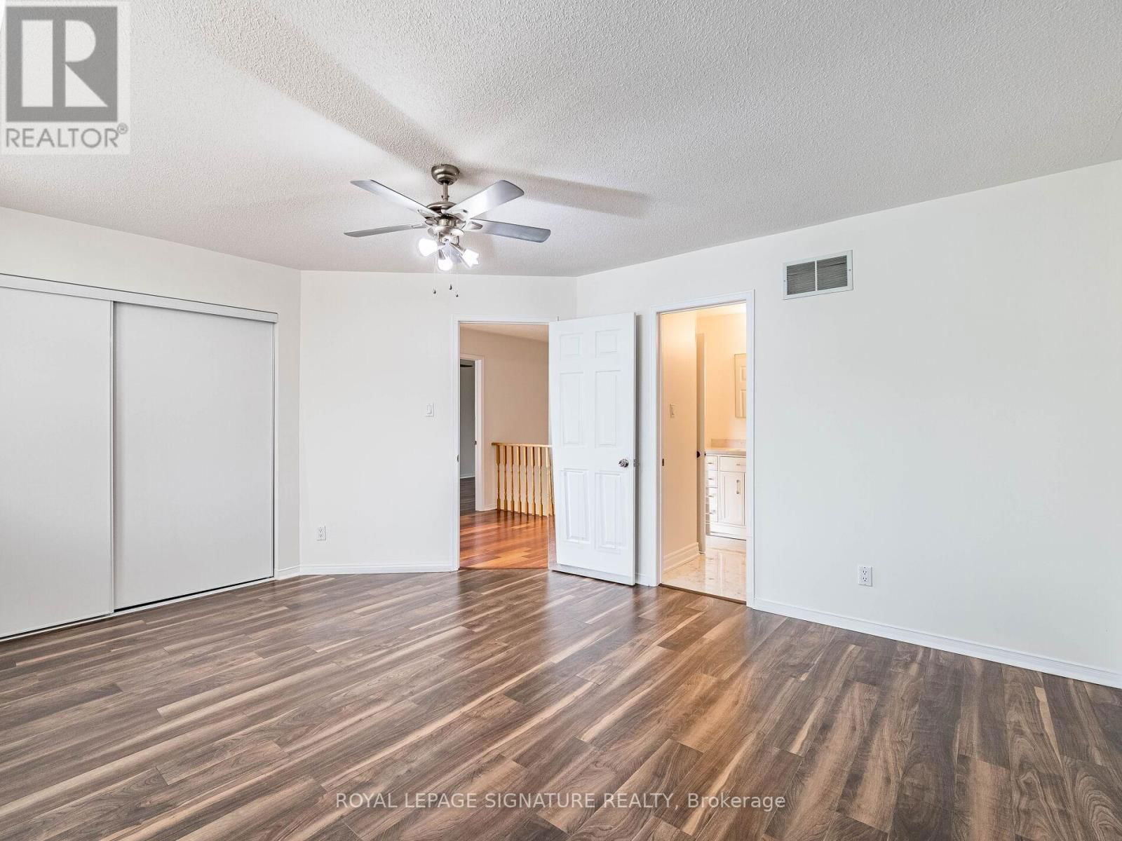 86 VALONIA DRIVE Image 36