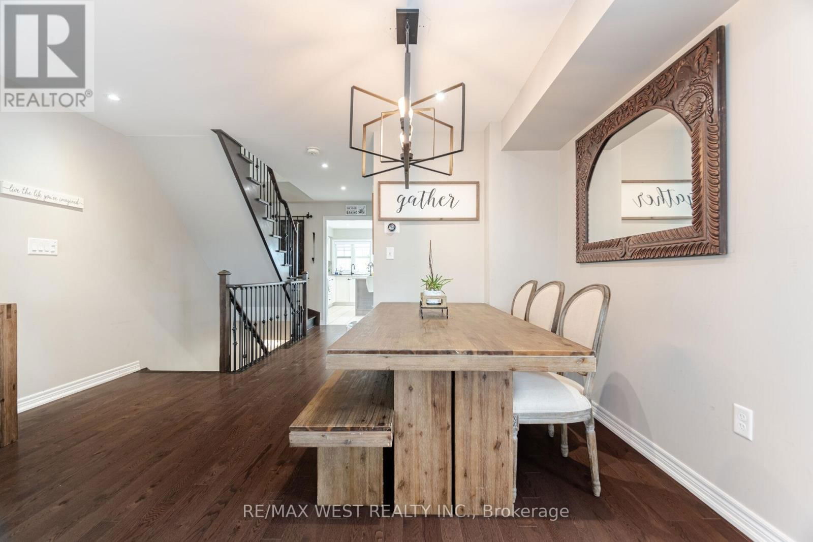 70 HOGAN MANOR DRIVE Image 12