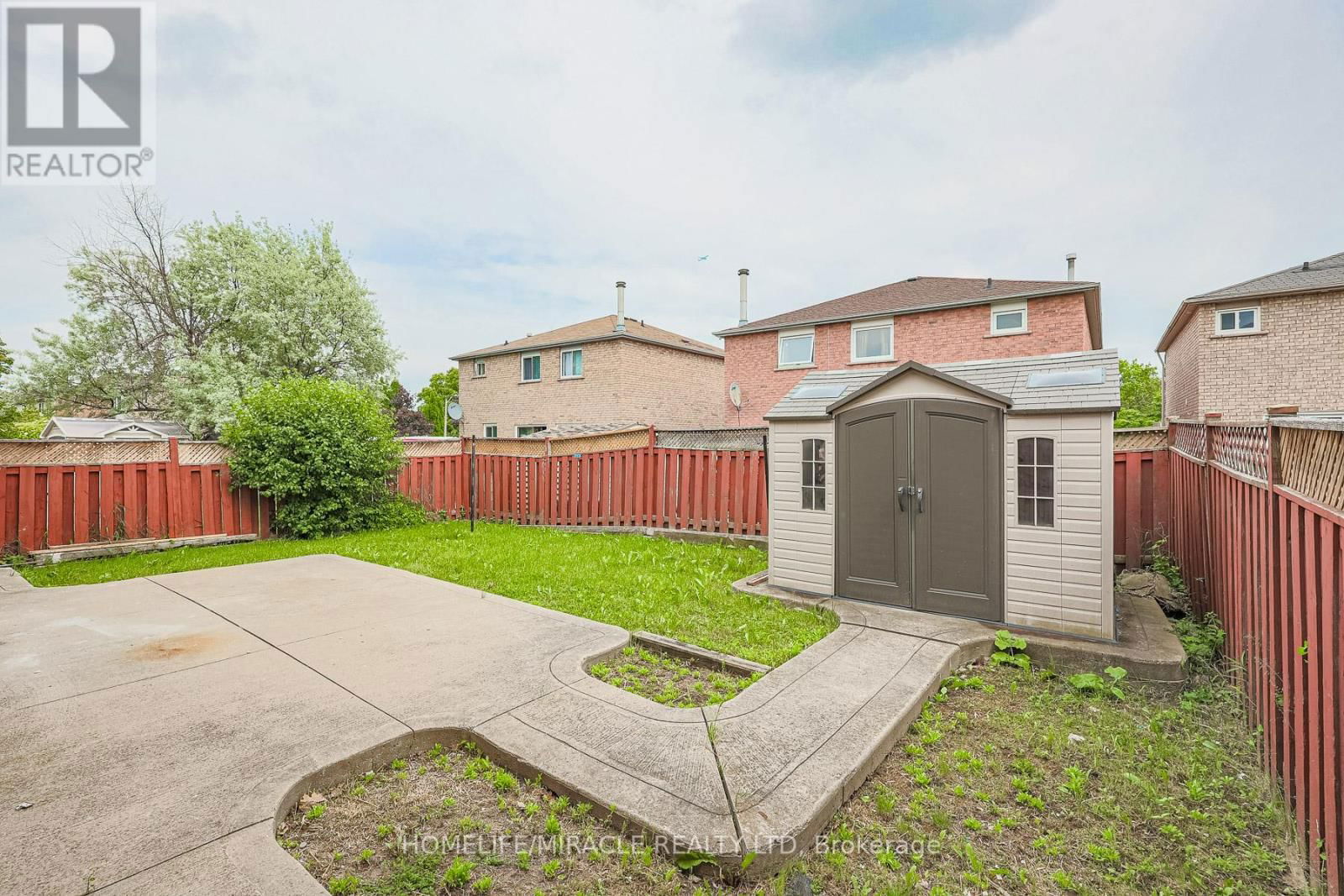 3 HAWKWAY COURT Image 45